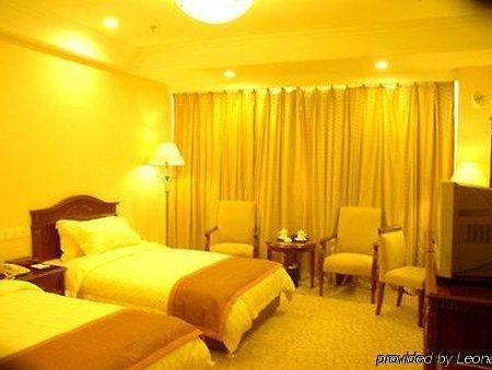 Tian Cheng Grand Hotel ريتشاو الغرفة الصورة